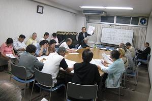 �u�s�����k��E�Q�n��Ώہv�@���O���w�Z�R�~���j�e�B�n�E�X�ɂ�